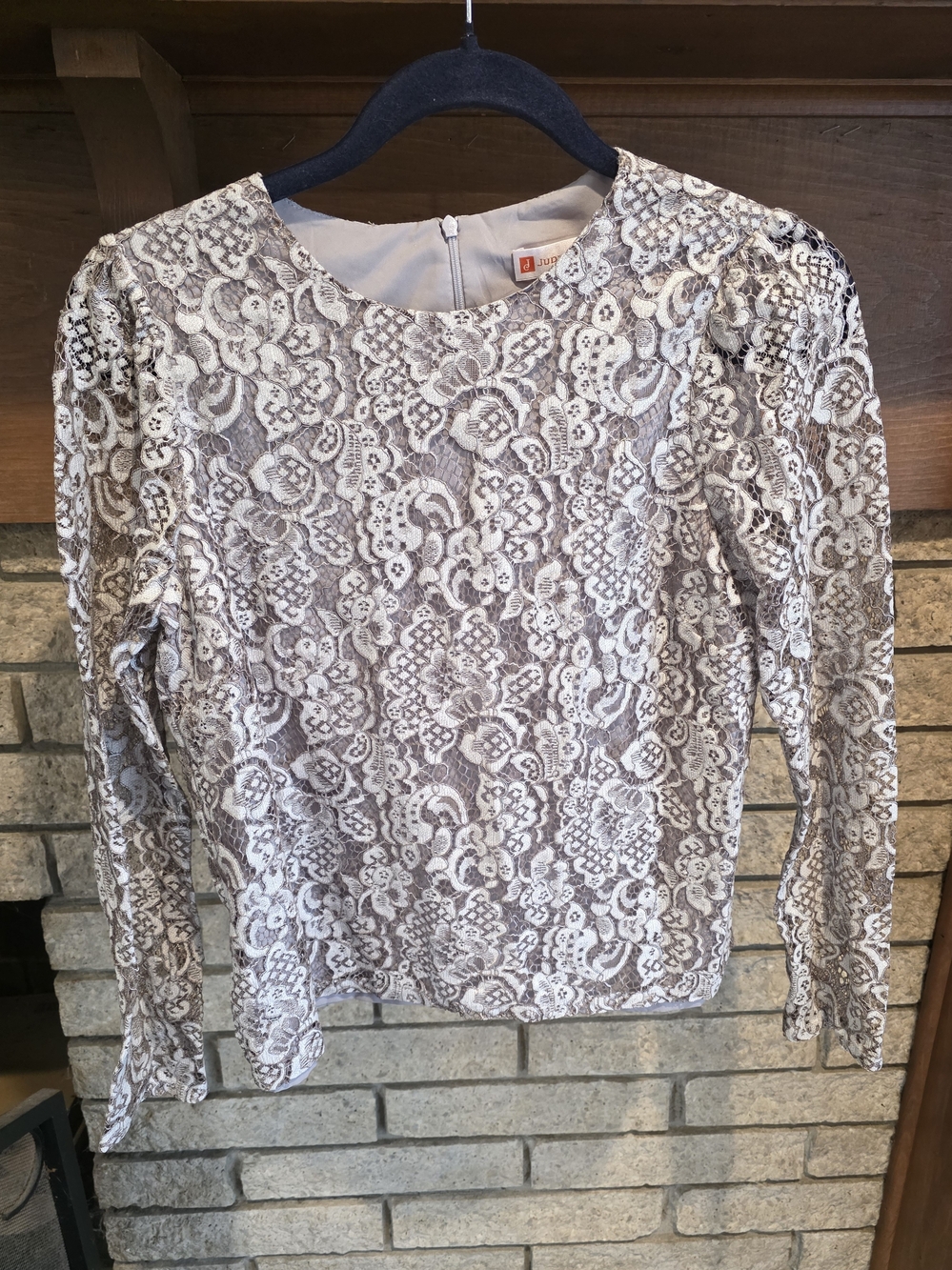Jude Connally Light Gray Lace Long-Sleeve Blouse - Picture 2 of 5